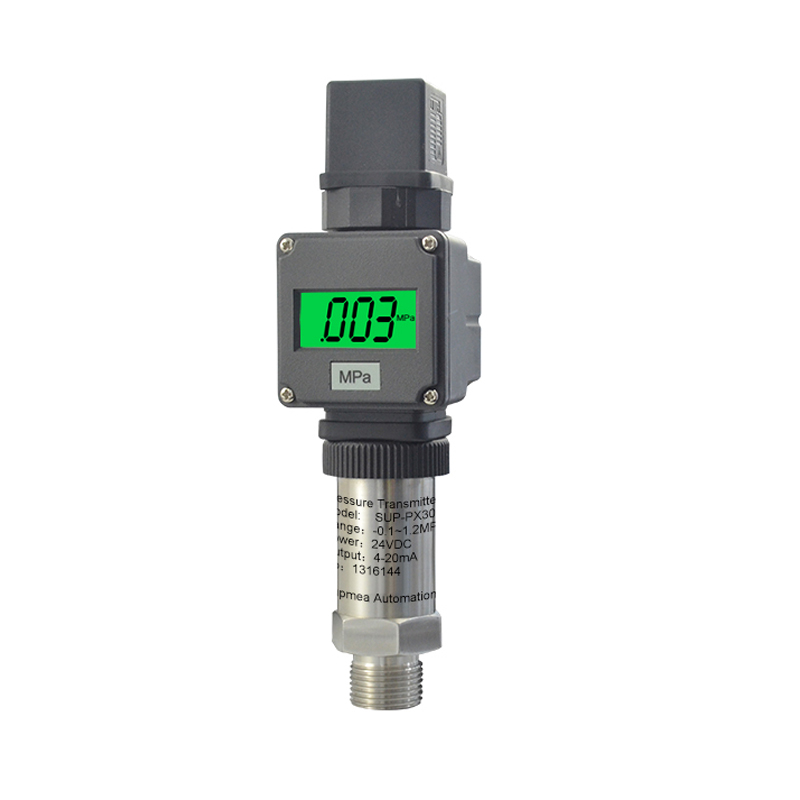 Pressure transmitter with display